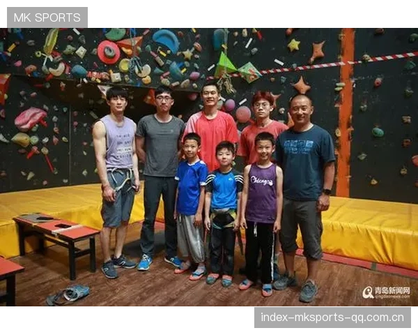 多特快速推进在比赛中频频发起冲击——速度与执行力点燃绿茵战场